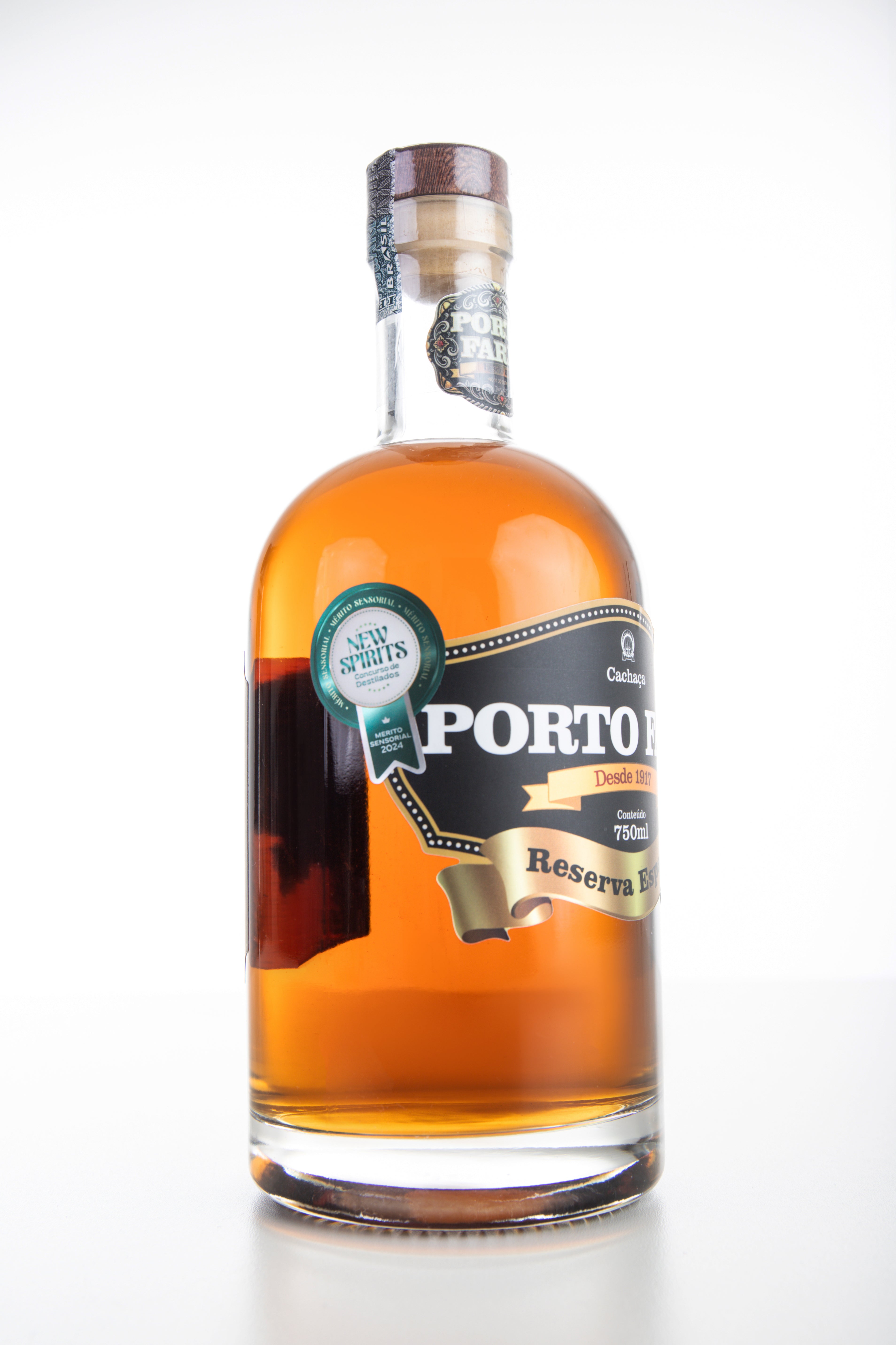 Cachaça Porto Faria - Extra Premium 750 ml 6 anos envelhecida (Carvalho e Bálsamo)